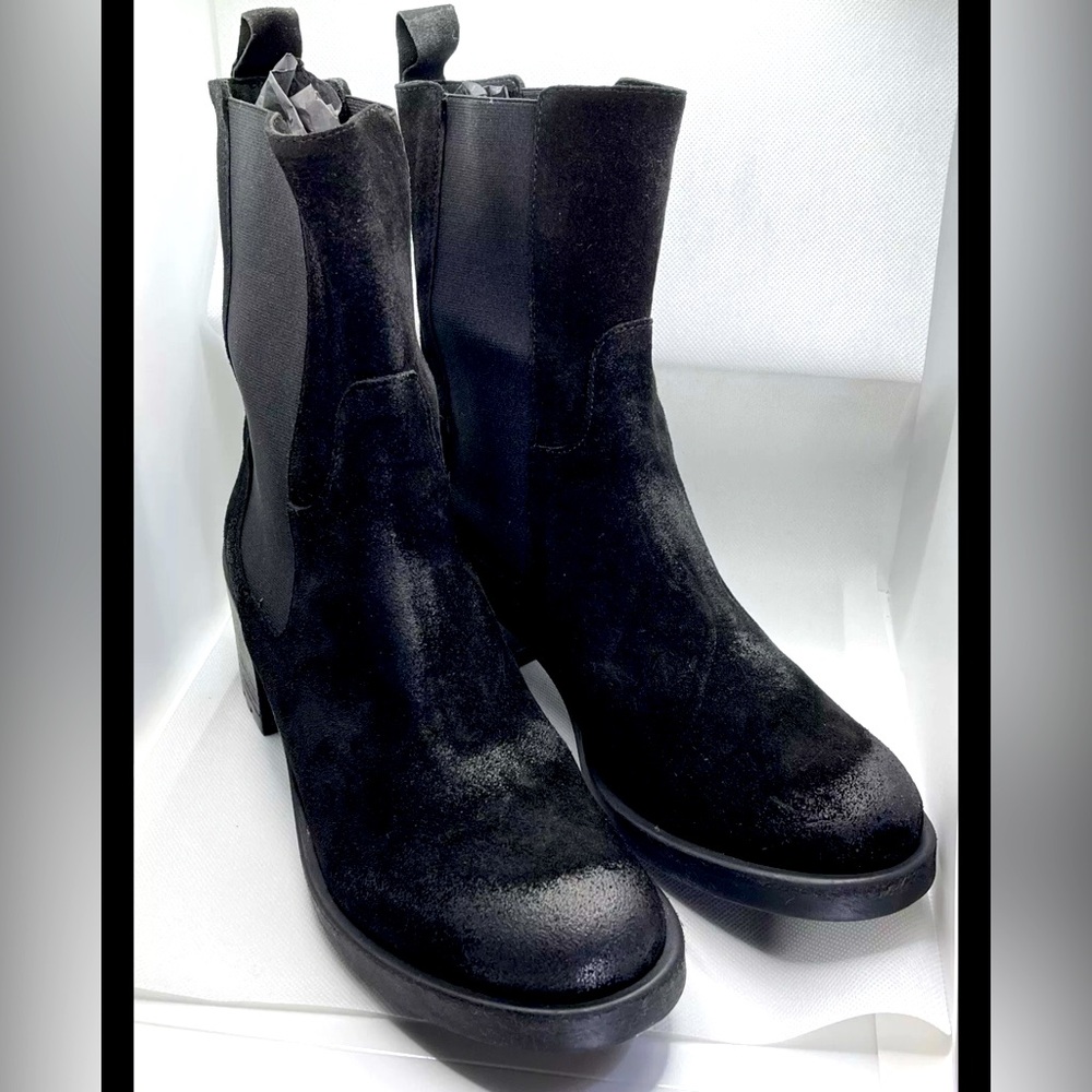 Italian boots women size 10/40 Europe/Emanuele Crasto/Made In Italy New With Box